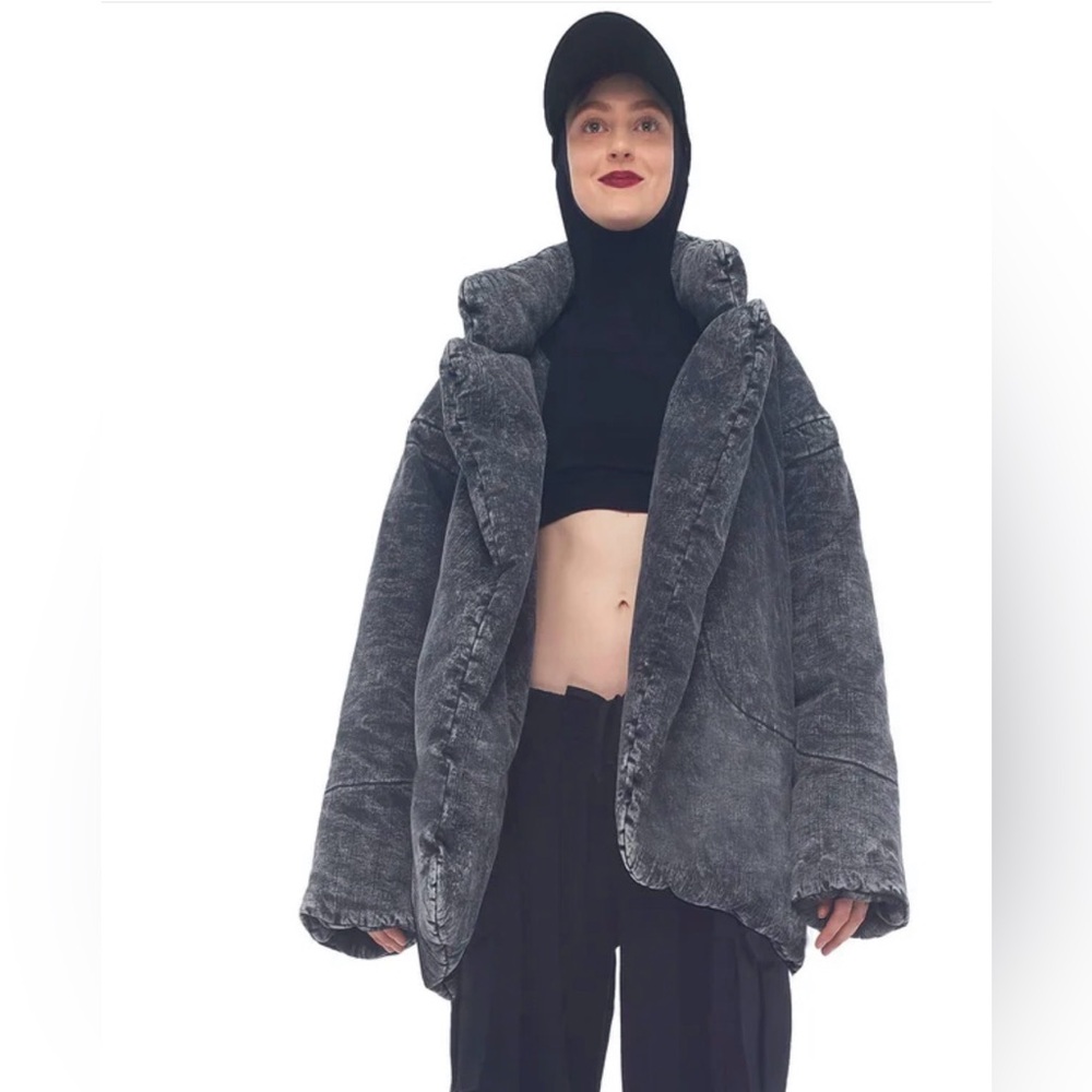 Norma Kamali sleeping bag car coat Oversized Puffer Jacket acid wash denim Gray